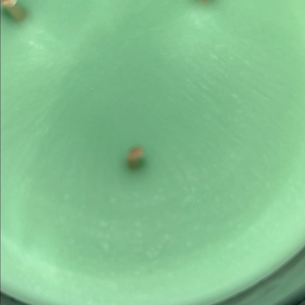 Slatkin & Co. Mint Chocolate Scented Candle - Green - Picture 4 of 7